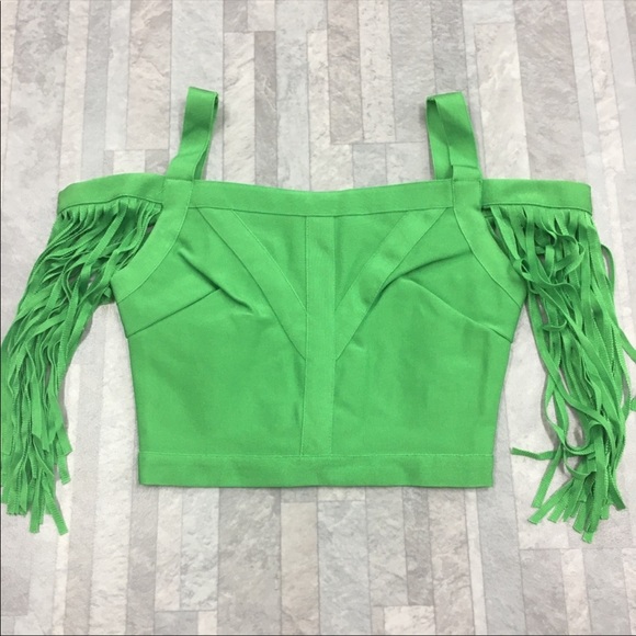 WOW couture Tops - 💚WOW Couture Crop💚
